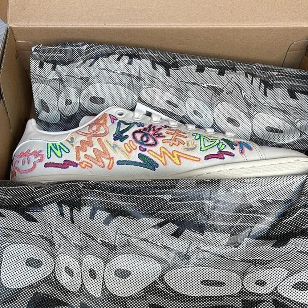 Adidas Stan Smith Pride Sneakers - Picture 2 of 8